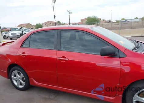 2012 Toyota Corolla S z USA, uszkodzony, nr VIN 2T1BU4EE8CC820927